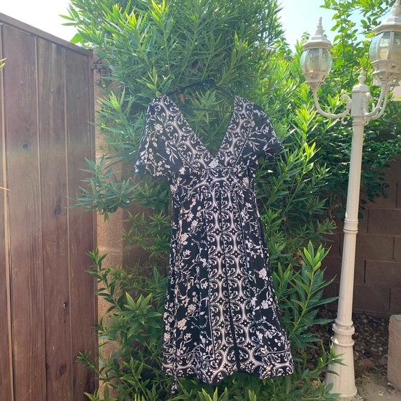 White House | Black Market Midi Dress - Picture 2 of 2